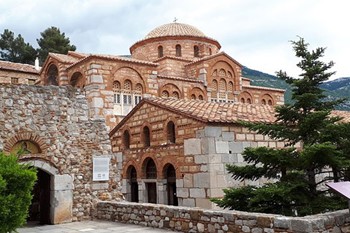 Geotours Greece hosios loukas monastery_e870a_md.jpg